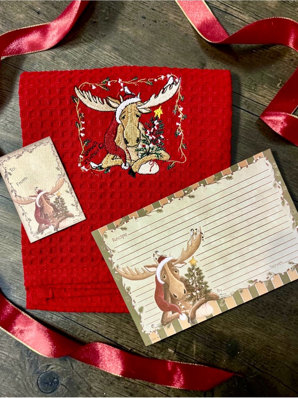 Moose embroidered waffle weave towel & matching recipe cards with gift tag